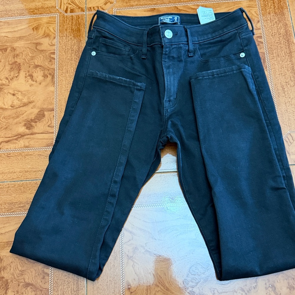 Abercrombie & Fitch Black Skinny Jeans